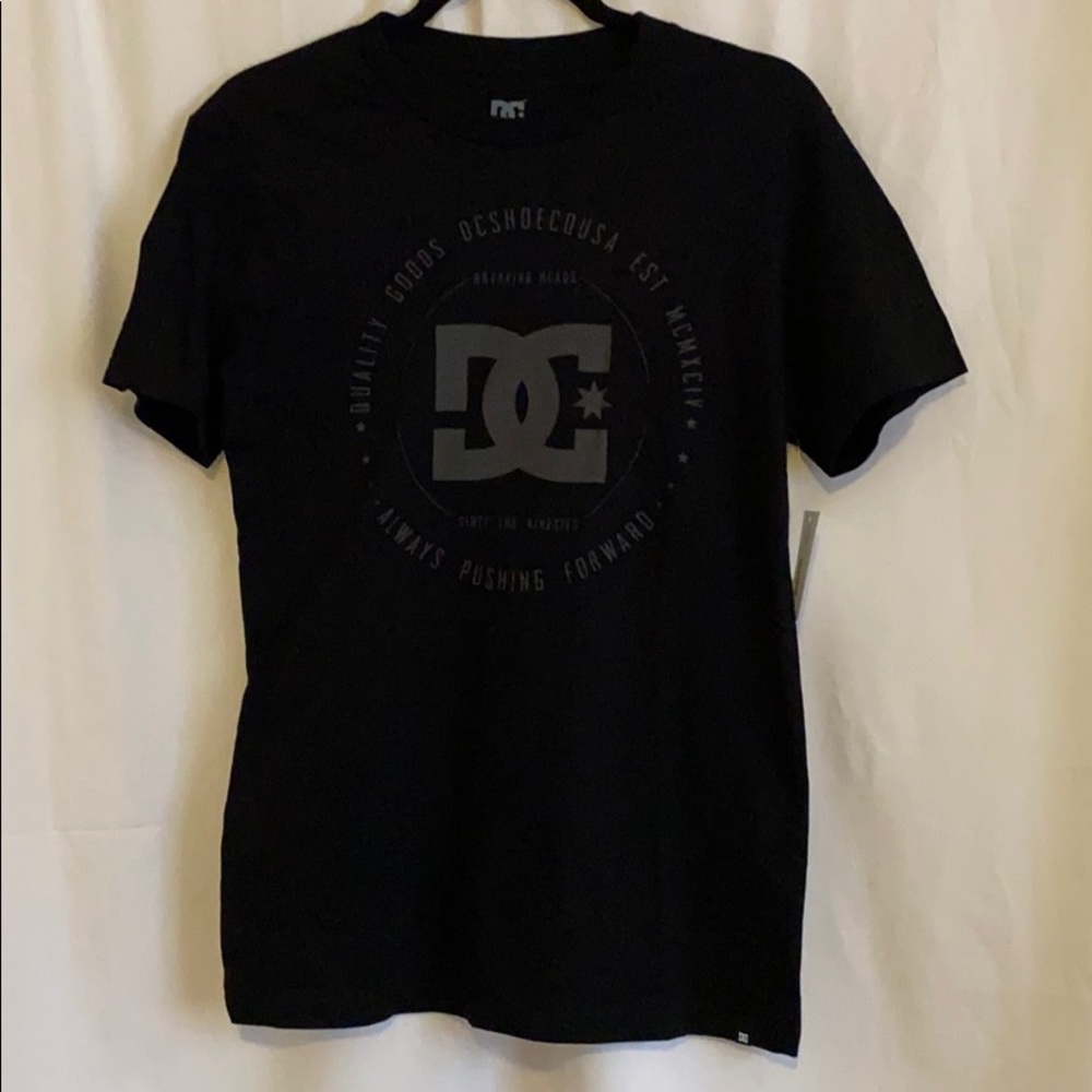 DC Graphic Short Sleeve Tee